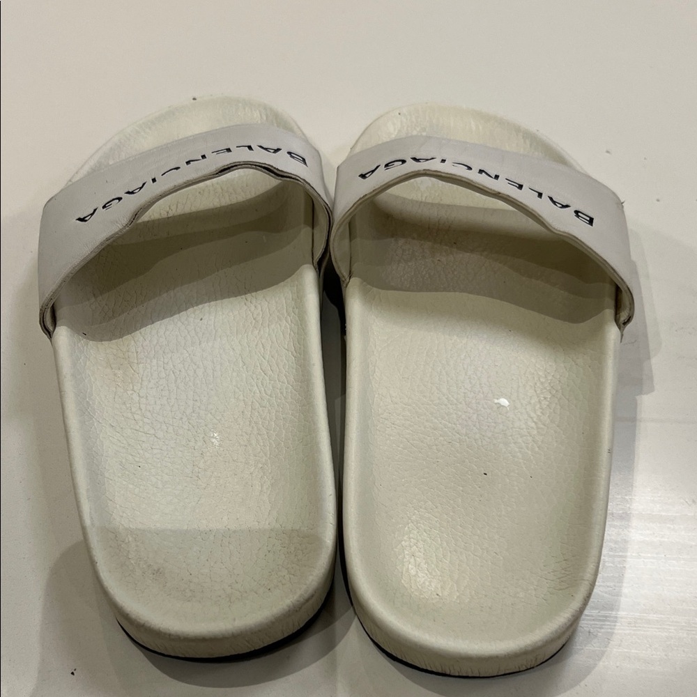 Balenciaga Slides - Picture 5 of 8
